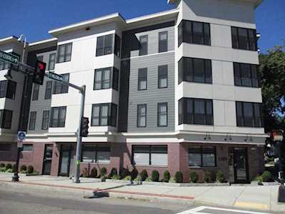 1789 Centre St #402 Boston, MA 02132