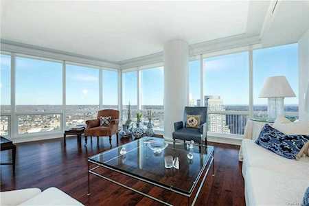 1 Renaissance Square #PH1A White Plains, NY 10601