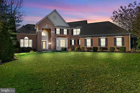 11 Millwood Dr Mickleton, NJ 08056