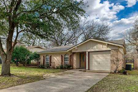 7117 Crabtree Lane North Richland Hills, TX 76182