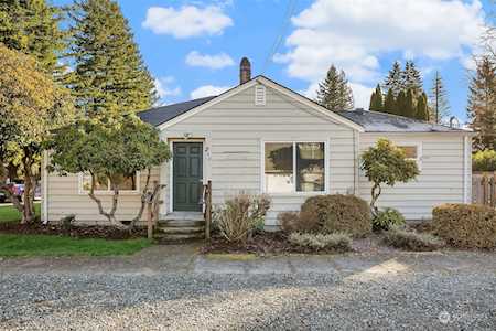 240 Janet Ave N North Bend, WA 98045