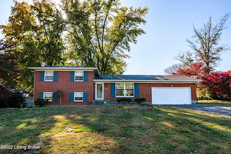 4408 Southridge Dr Louisville, KY 40272