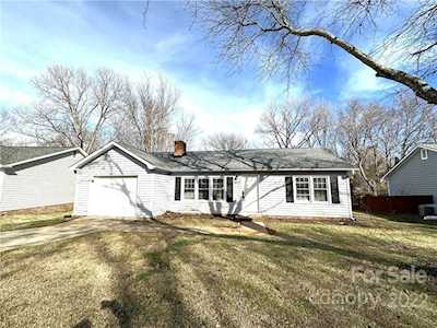6931 Spring Morning Ln Charlotte, NC 28227