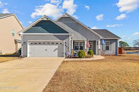 804 Ashley Meadow Lane Jacksonville, NC 28546