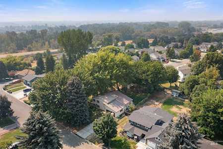 175 S Riverview Eagle, ID 83616