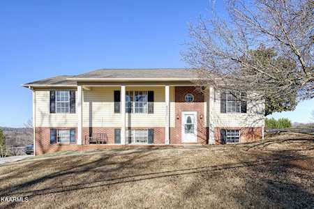 4013 Cave Mill Rd Maryville, TN 37804