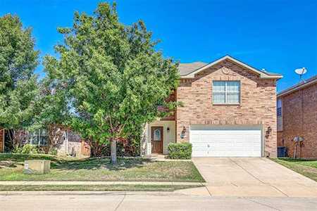 5709 Valley Stream Way Fort Worth, TX 76244