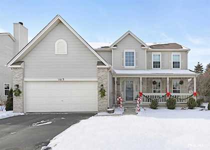 1613 Sierra Highlands Dr Plainfield, IL 60586