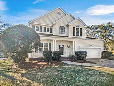 3315 Birkhall Ct Fort Mill, SC 29715