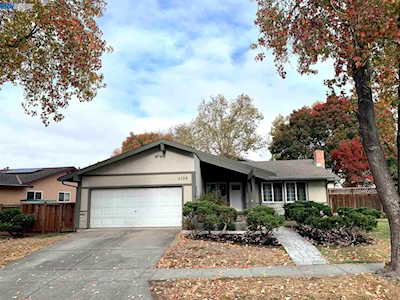 4109 Fairlands Dr Pleasanton, CA 94588