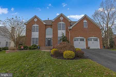 13 Murray Rd Moorestown, NJ 08057