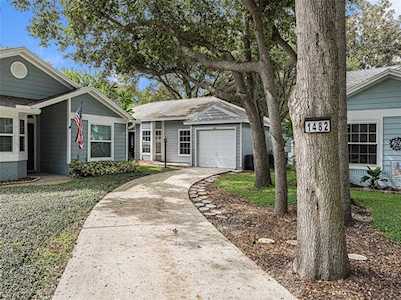 1482 Loman Ct Palm Harbor, FL 34683