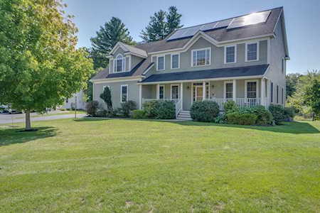5 Prescott Place Bedford, MA 01730