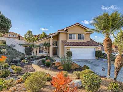 1681 Countryside Dr Vista, CA 92081