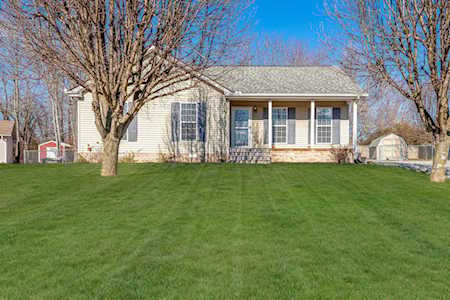 145 Silver Leaf Cir Dickson, TN 37055