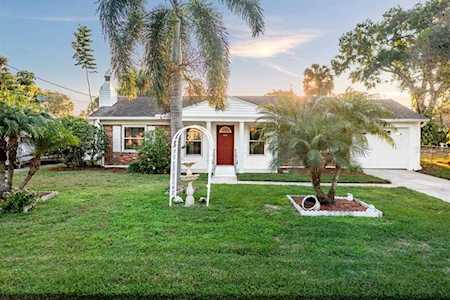4930 Stolls Ave Tampa, FL 33615