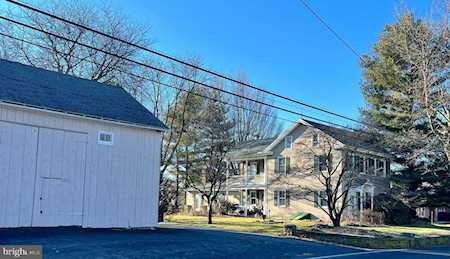 177 W Kendig Rd Willow Street, PA 17584