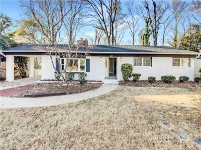 1921 Birchcrest Dr Charlotte, NC 28205