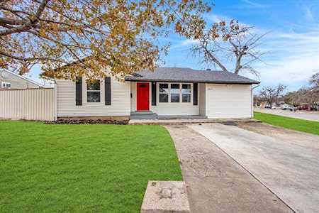 3617 W Beddell Street Fort Worth, TX 76133