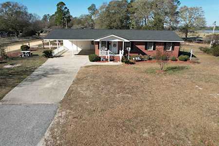 2715 Old Mullins Rd. Nichols, SC 29581