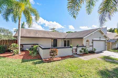 4620 NW 85th Ave Lauderhill, FL 33351