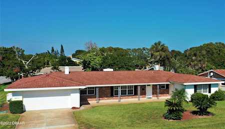 81 Wildwood Avenue Ormond Beach, FL 32176