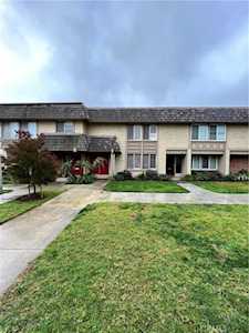 10237 Kings River Ct Fountain Valley, CA 92708