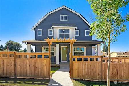 10028 4th Ln SW #86 Seattle, WA 98146