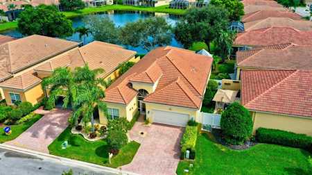 7160 Demedici Circle Delray Beach, FL 33446