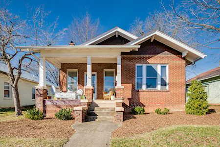 211 E Chilhowie Ave Johnson City, TENNESSEE 37601