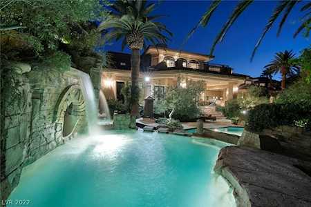 8920 Players Club Dr Las Vegas, NV 89134