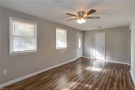 244 Gimbert Dr Virginia Beach, VA 23452