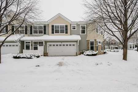 1601 Woodlynn Avenue #4 Maplewood, MN 55109