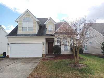 2729 Blake St Virginia Beach, VA 23456