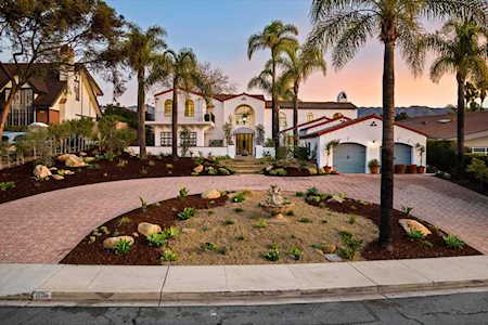 1208 Bel Air Dr Santa Barbara, CA 93105