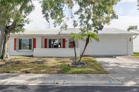 3446 Mainlands Blvd S #6 Pinellas Park, FL 33782