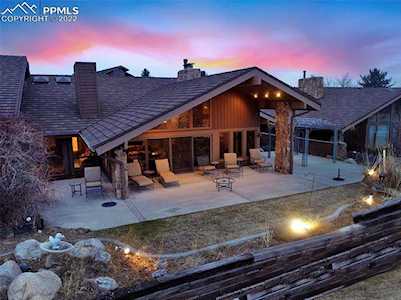 3250 Camels Ridge Lane Colorado Springs, CO 80904