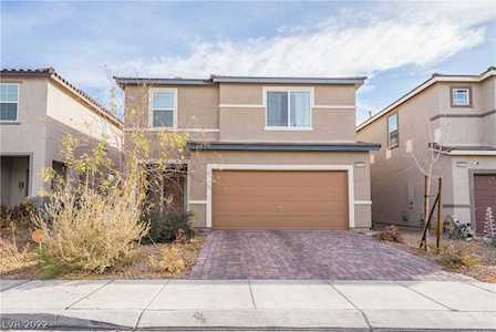 6318 Highledge St North Las Vegas, NV 89081