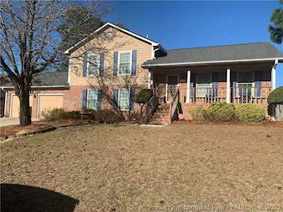 1931 Daphne Cir Circle Fayetteville, NC 28304
