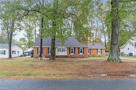345 Briarfield Dr Chesapeake, VA 23322