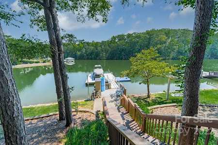 4282 Pointe Norman Dr Sherrills Ford, NC 28673