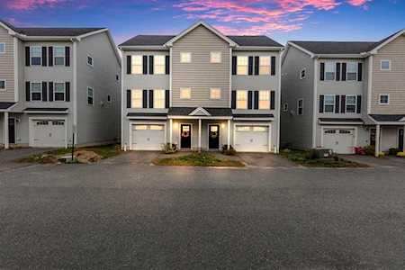 1400 Gorham St #5 Lowell, MA 01852