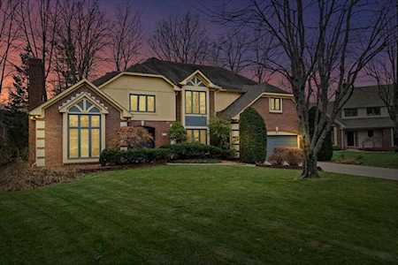 13 King John Dr Indianapolis, IN 46227