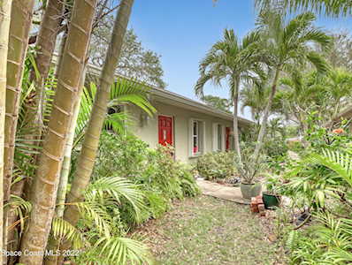 236 Woodland Avenue #3 Cocoa Beach, FL 32931