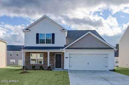 929 Riverstone Drive Greenville, NC 27858