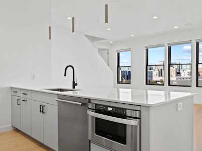 340 West 2nd St #28 Boston, MA 02127