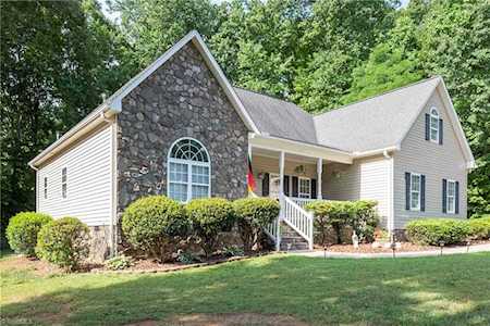 238 Montclair Drive Advance, NC 27006