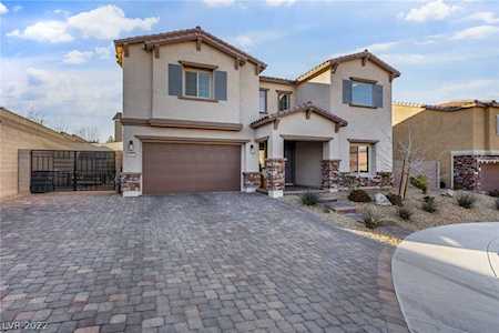 997 Floral Creek Ct Henderson, NV 89002
