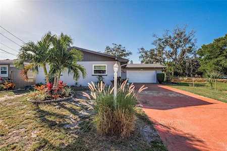 1149 Queen St Clearwater, FL 33756