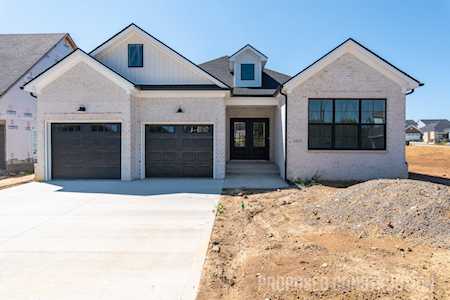 1385 Angus Trl Lexington, KY 40509